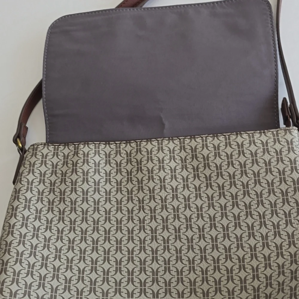 Fossil Gabriella Flap Crossbody Bag Brown Adjustable Strap